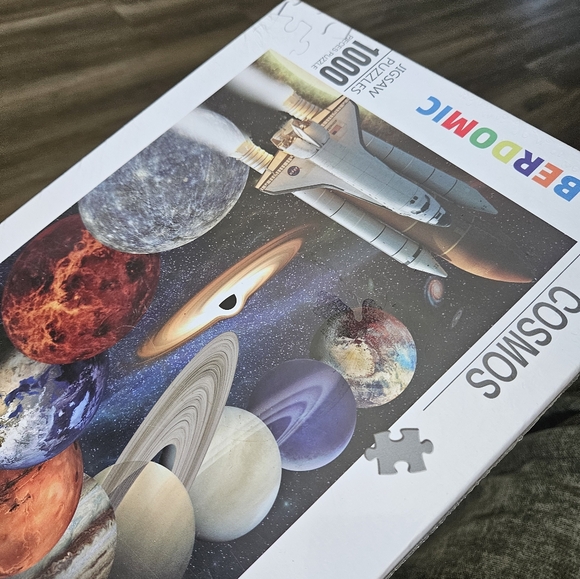 Puzzle 1000pcs - Picture 2 of 8